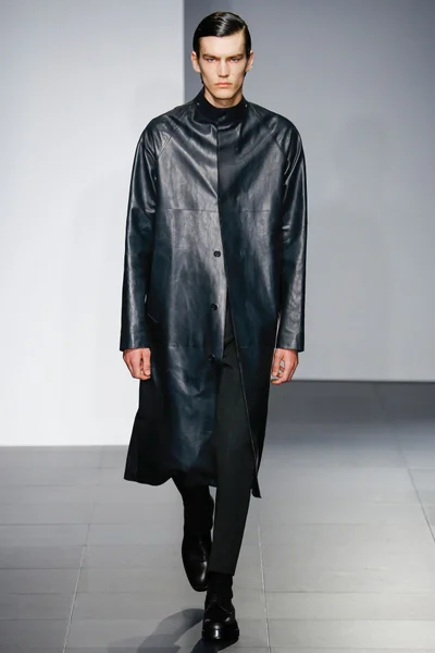 Look 26